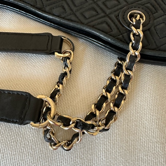 Authentic Tory Burch - Picture 16 of 16